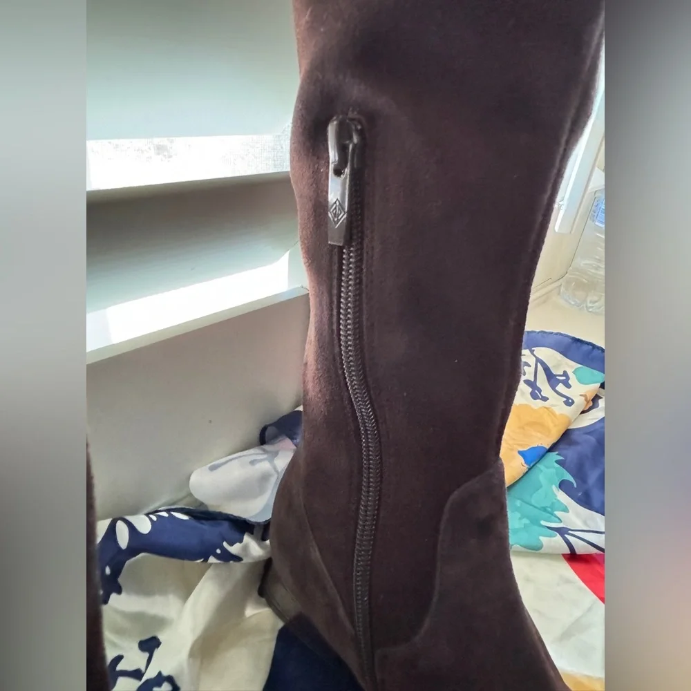 Donald Pliner Regina Brown Suede Boot Size 7 New